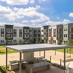 Landing At Birdie On Woodland Greens - 2 Bedrooms In Plaza Volente